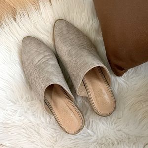 Mi.iM Slip on Grey Mules
